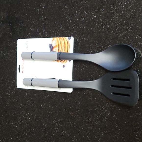 KitchenAid Utensil Set - Picture 1 of 4